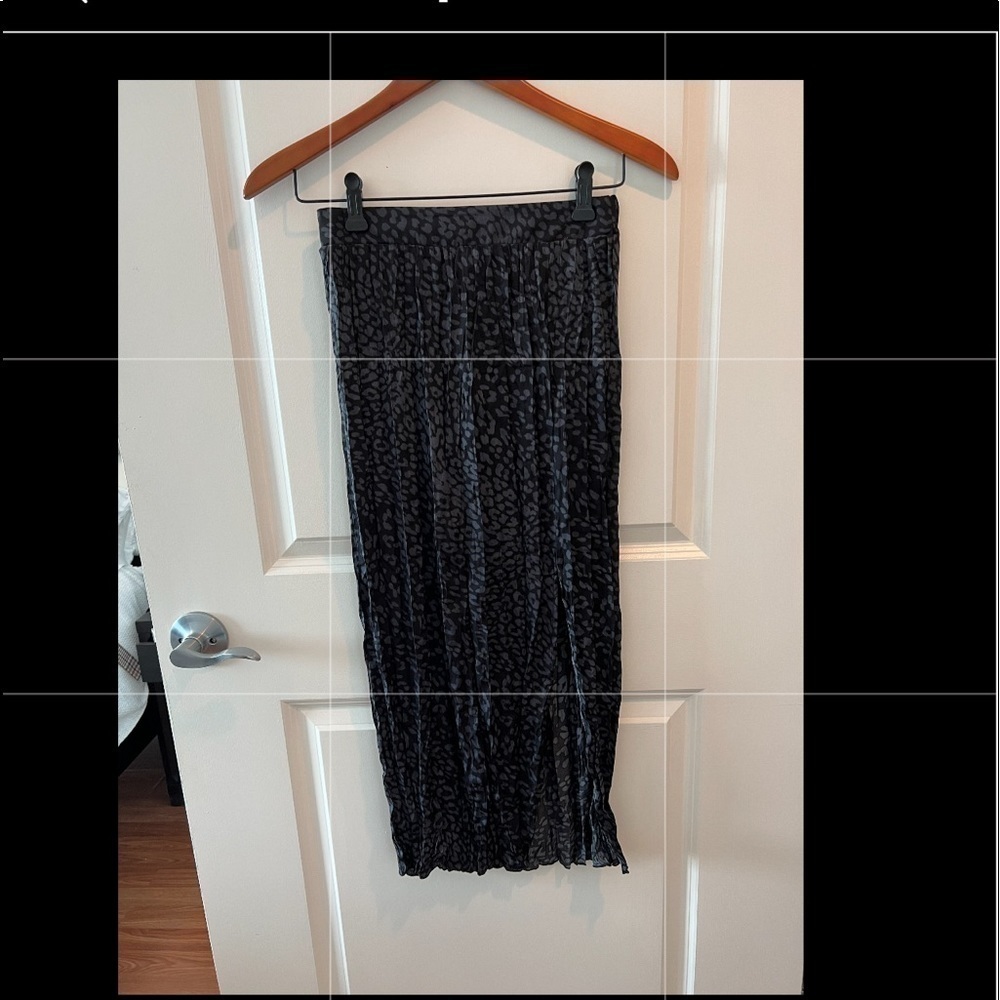 Elan Leopard Print Skirt NWT